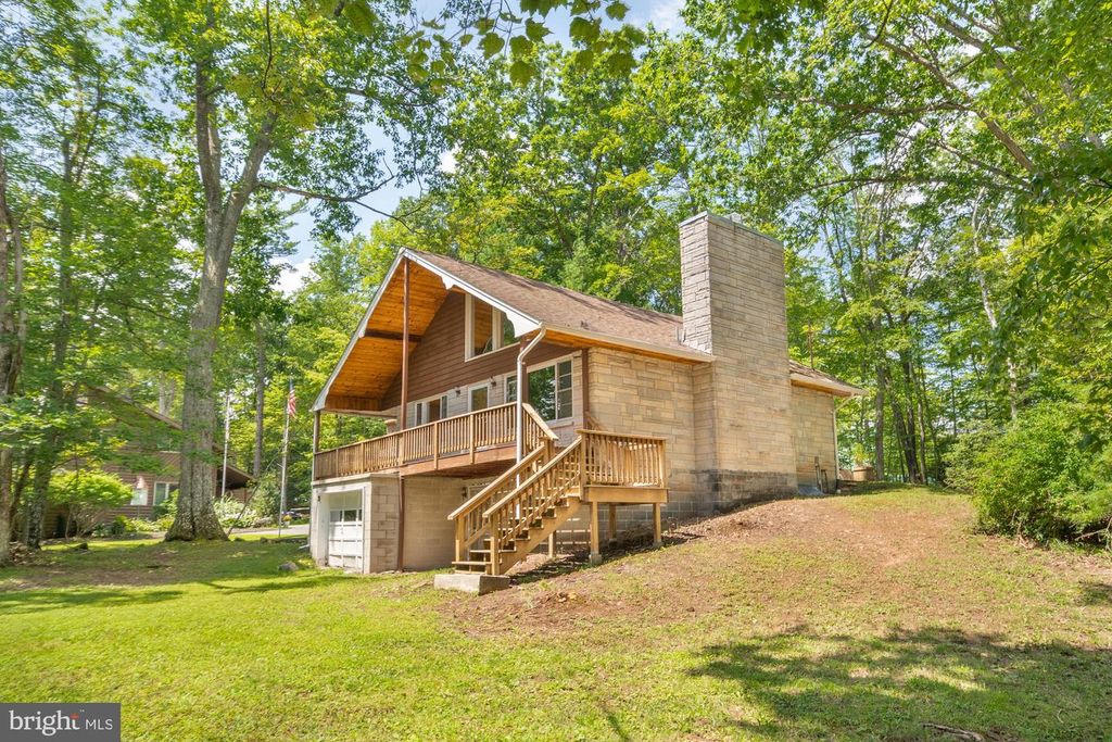 699 HARVEYS PENINSULA RD, Swanton, MD 21561