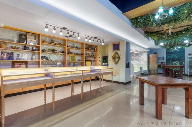 621 S Kenosha Avenue, Tulsa, OK 74120