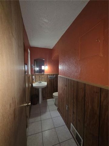 1356 Connellsville Rd, North Union Twp, PA 15456