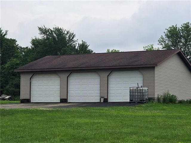 1356 Connellsville Rd, North Union Twp, PA 15456