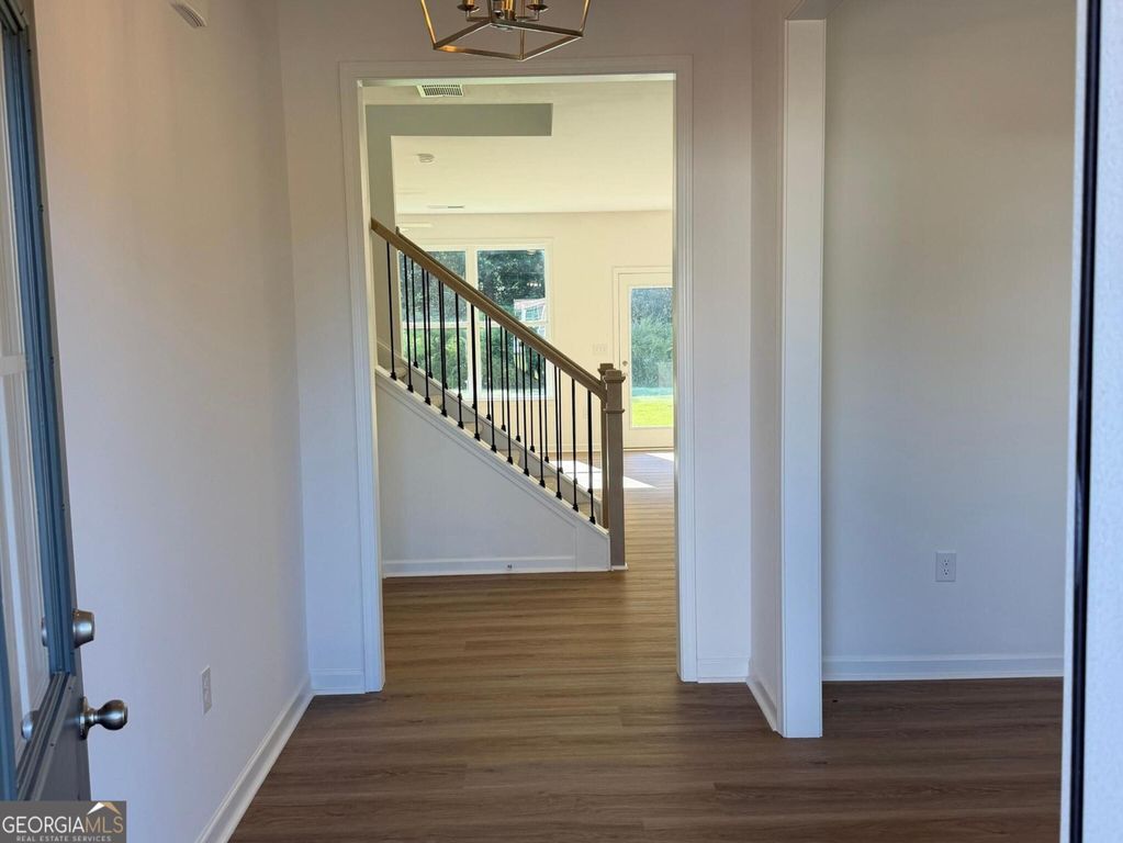 8137 Pine Ridge Road, Fairburn, GA 30213 — photo 2