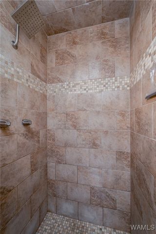 5710 Golden Pond, Northport, AL 35473