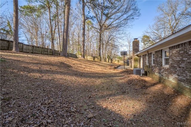 5710 Golden Pond, Northport, AL 35473