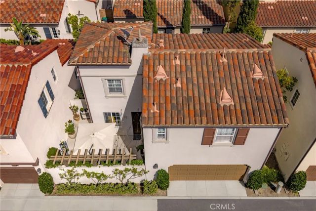77 Canyoncrest, Irvine, CA 92603