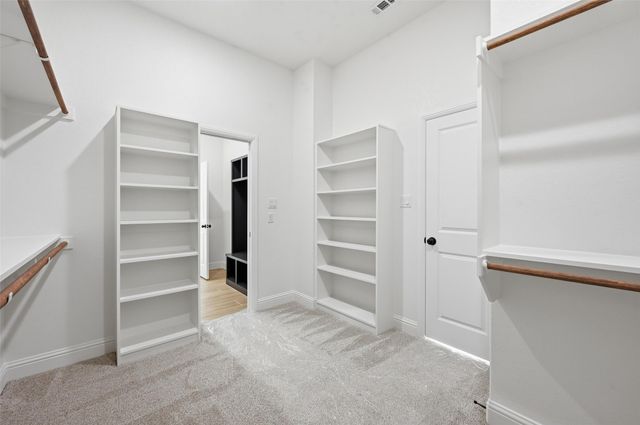 2008 Forest Bridge Drive, Azle, TX 76020