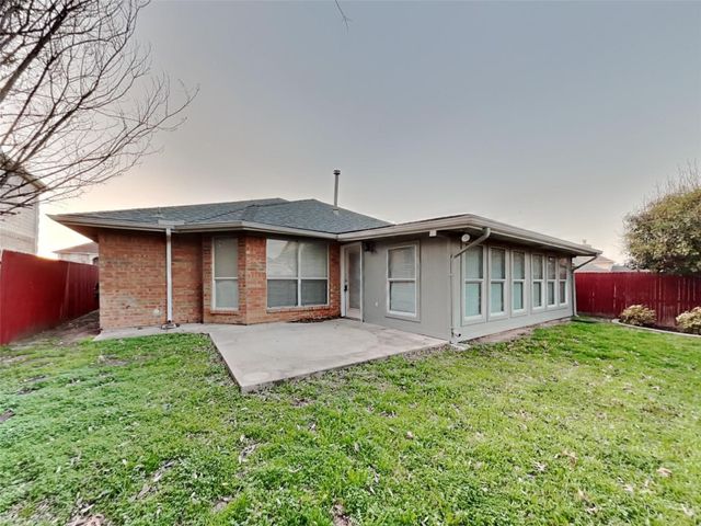 4904 Woodmeadow Drive, Fort Worth, TX 76135