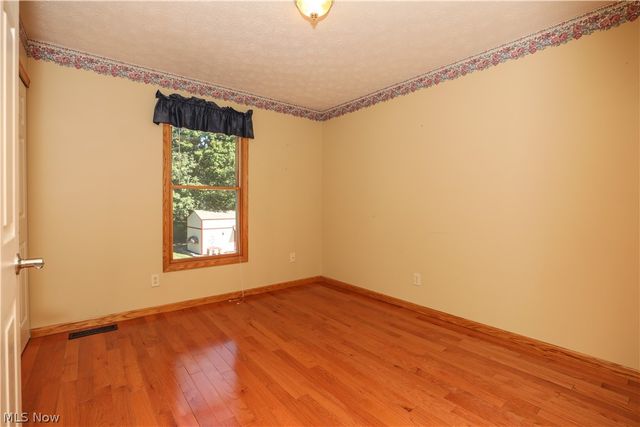 2533 Acorn Avenue, Ravenna, OH 44266