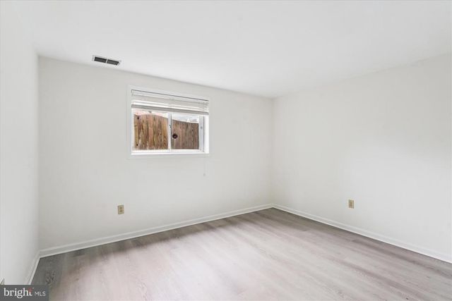9902 CARNEGIE TER, Bethesda, MD 20817