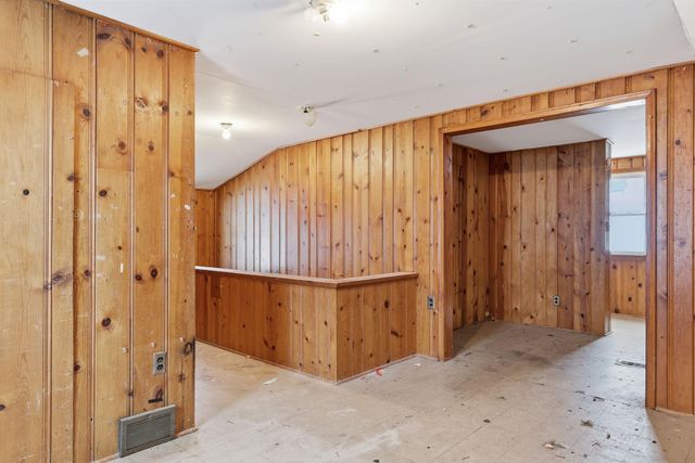 235 Mainzer Street, West Saint Paul, MN 55118