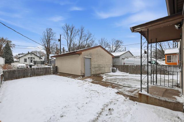 235 Mainzer Street, West Saint Paul, MN 55118