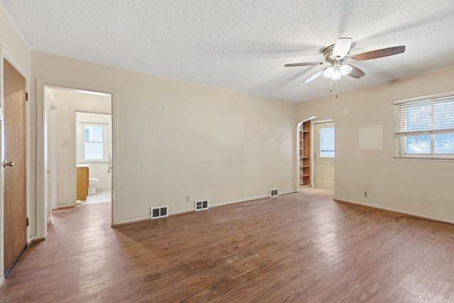 235 Mainzer Street, West Saint Paul, MN 55118