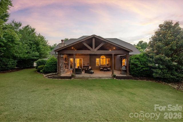 10609 Waxhaw Manor Dr, Waxhaw, NC 28173