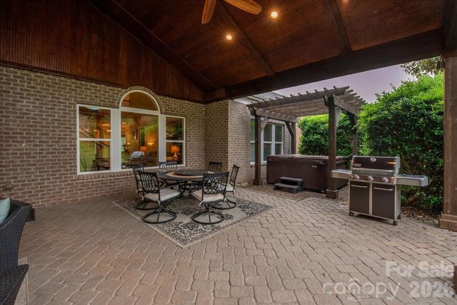 10609 Waxhaw Manor Dr, Waxhaw, NC 28173