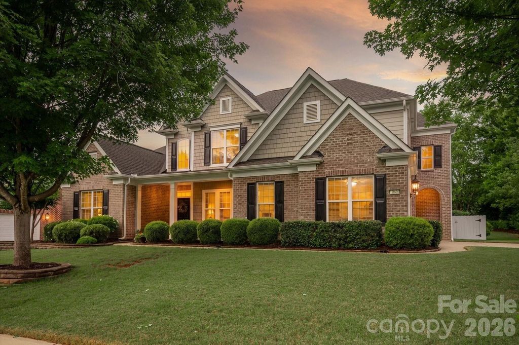 10609 Waxhaw Manor Dr, Waxhaw, NC 28173