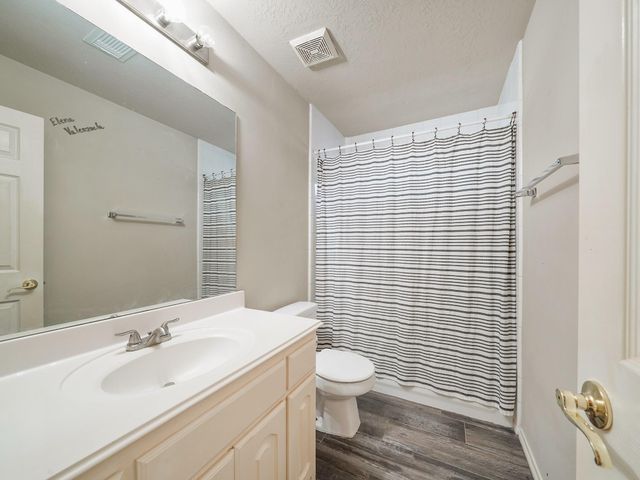 719 Rock Springs Drive, Richmond, TX 77469