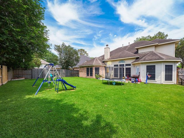 719 Rock Springs Drive, Richmond, TX 77469