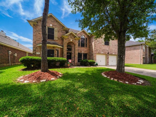 719 Rock Springs Drive, Richmond, TX 77469