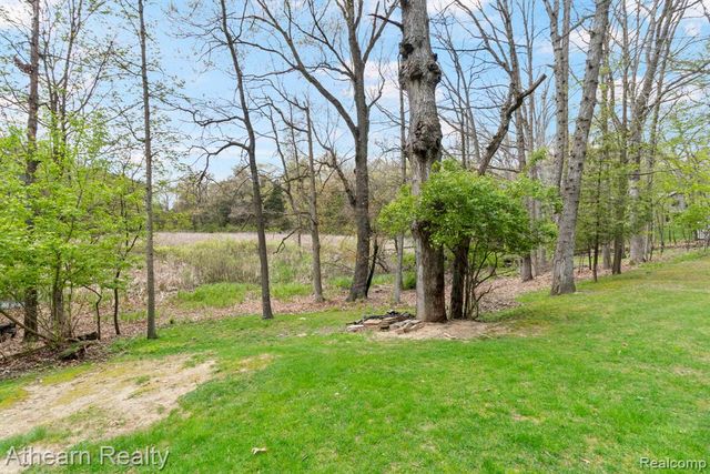 5126 Braddock Court, Brighton, MI 48114