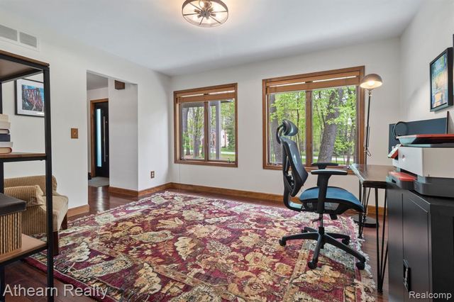 5126 Braddock Court, Brighton, MI 48114