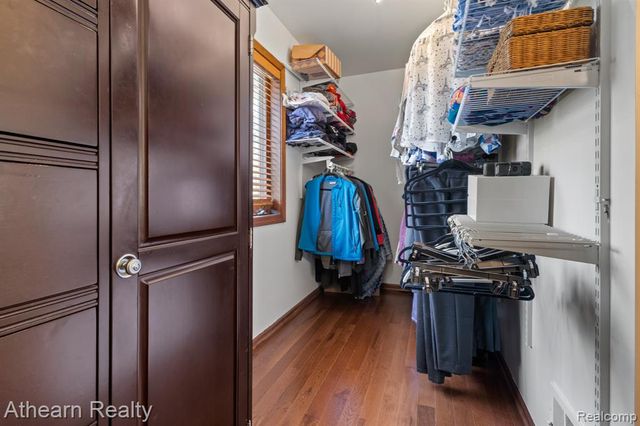 5126 Braddock Court, Brighton, MI 48114