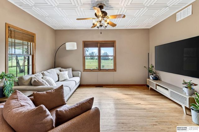 5601 Grace Lane, Lincoln, NE 68527