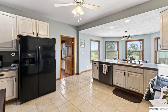 5601 Grace Lane, Lincoln, NE 68527