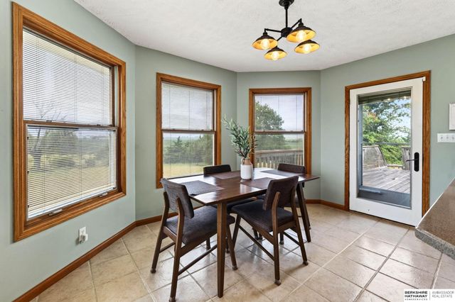 5601 Grace Lane, Lincoln, NE 68527