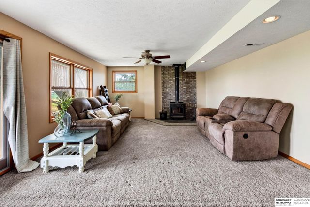 5601 Grace Lane, Lincoln, NE 68527