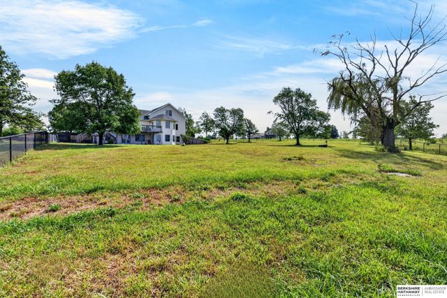 5601 Grace Lane, Lincoln, NE 68527