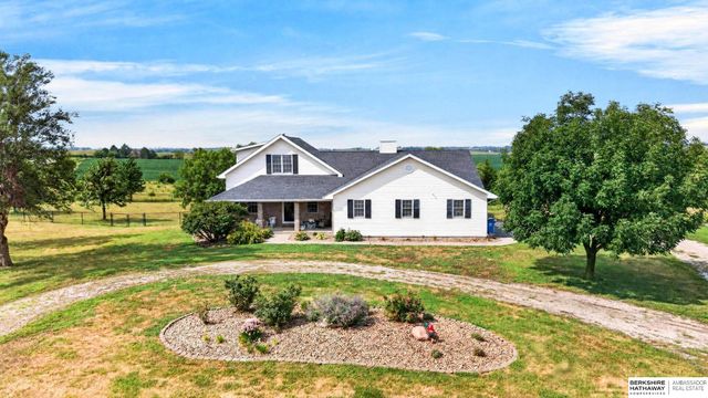 5601 Grace Lane, Lincoln, NE 68527