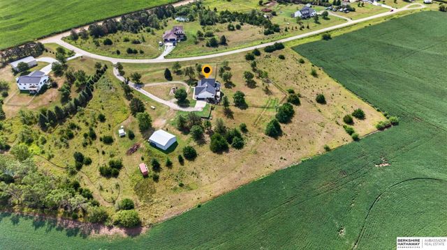 5601 Grace Lane, Lincoln, NE 68527