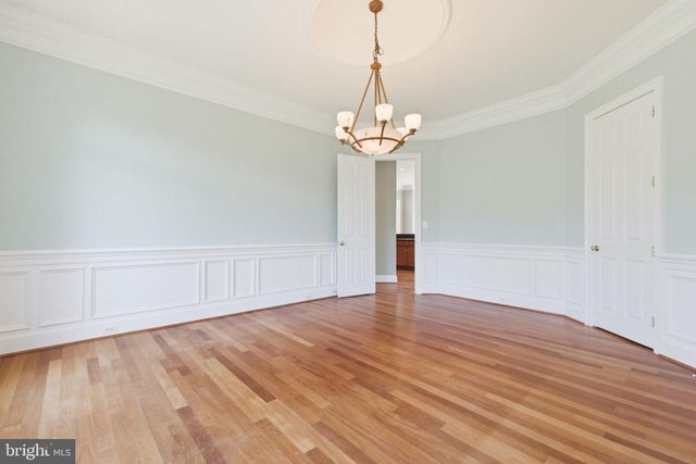 15018 CLOVER HILL RD, Waterford, VA 20197