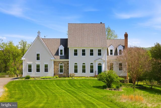 15018 CLOVER HILL RD, Waterford, VA 20197