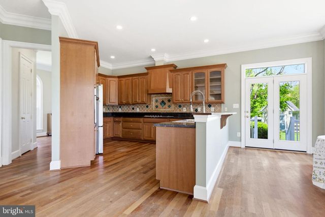 15018 CLOVER HILL RD, Waterford, VA 20197