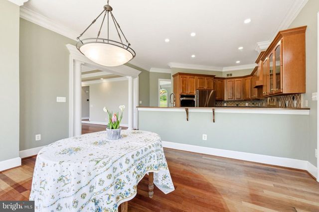 15018 CLOVER HILL RD, Waterford, VA 20197
