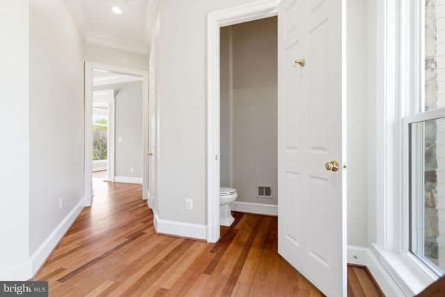 15018 CLOVER HILL RD, Waterford, VA 20197