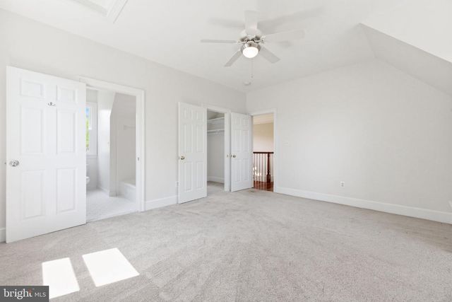 15018 CLOVER HILL RD, Waterford, VA 20197