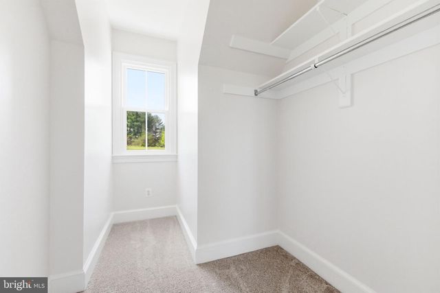 15018 CLOVER HILL RD, Waterford, VA 20197