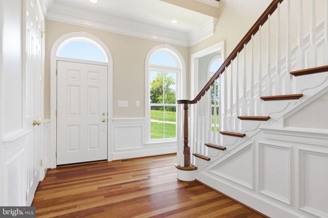 15018 CLOVER HILL RD, Waterford, VA 20197