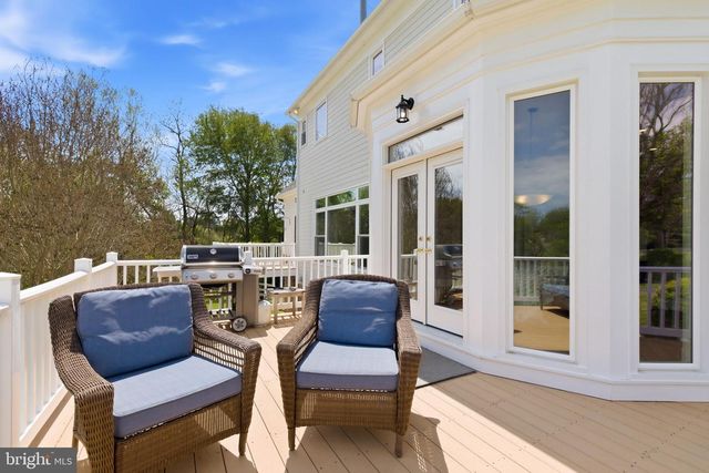 15018 CLOVER HILL RD, Waterford, VA 20197