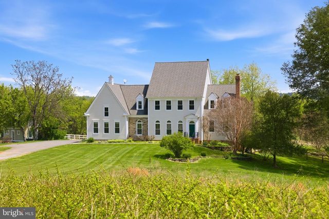 15018 CLOVER HILL RD, Waterford, VA 20197