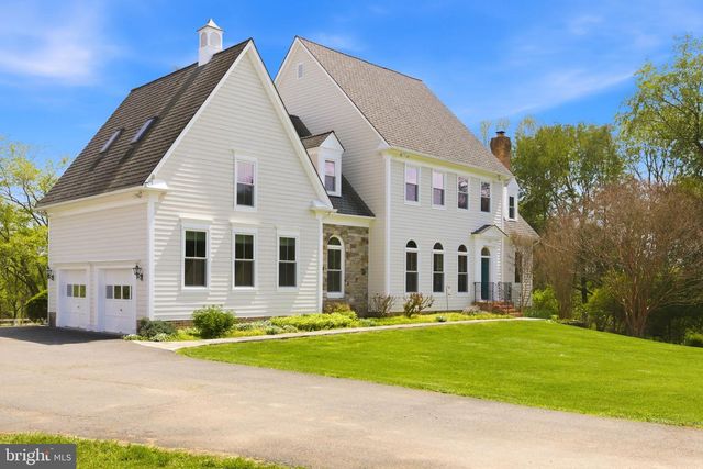 15018 CLOVER HILL RD, Waterford, VA 20197