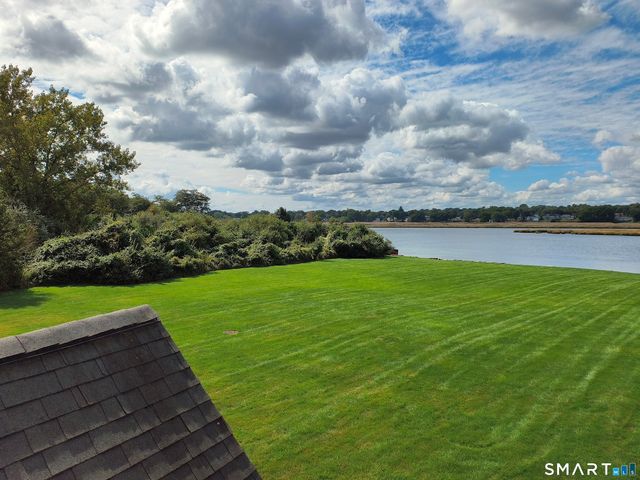 1427 Windward Road 1427, Milford, CT 06461