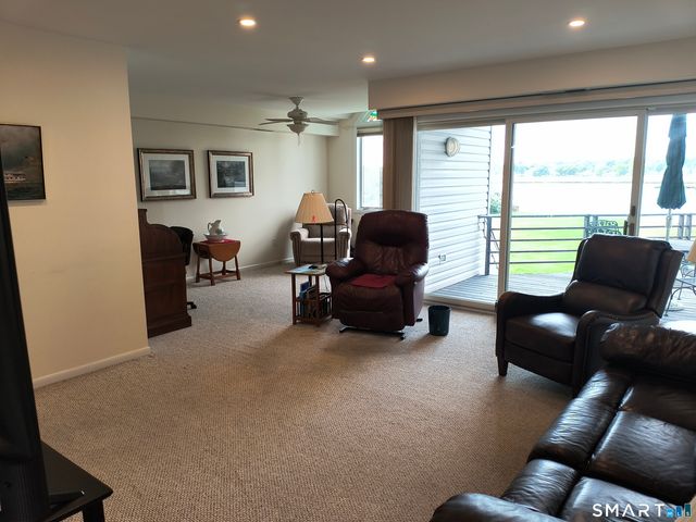 1427 Windward Road 1427, Milford, CT 06461