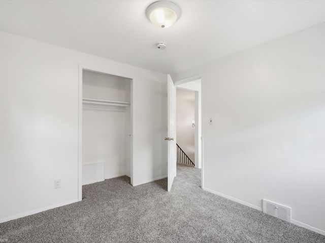 28678 Hales Street, Madison Heights, MI 48071