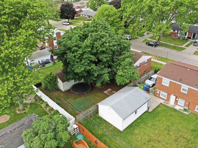 28678 Hales Street, Madison Heights, MI 48071
