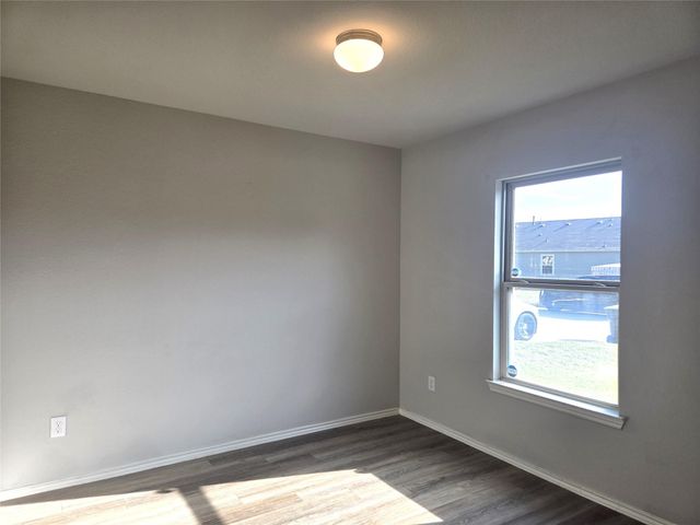 154 Bellewood Manor Drive, Magnolia, TX 77354