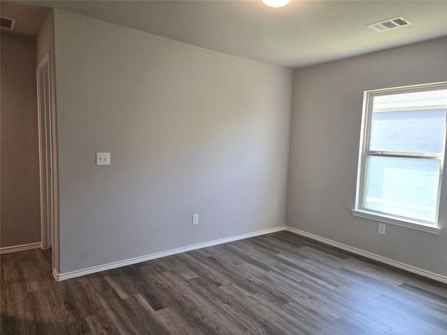 154 Bellewood Manor Drive, Magnolia, TX 77354