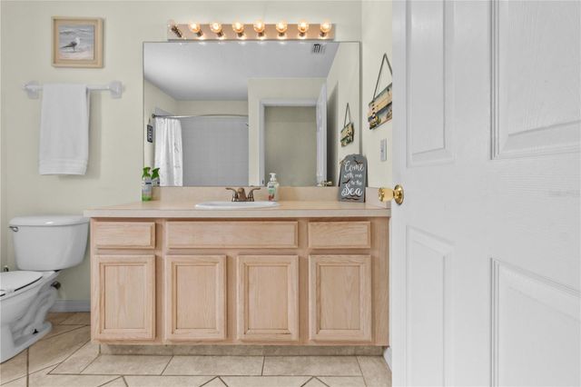 4805 BOOKELIA CIRCLE, Bradenton, FL 34203