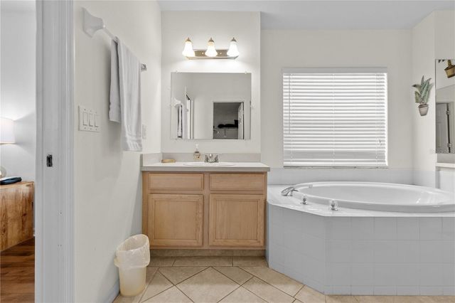 4805 BOOKELIA CIRCLE, Bradenton, FL 34203